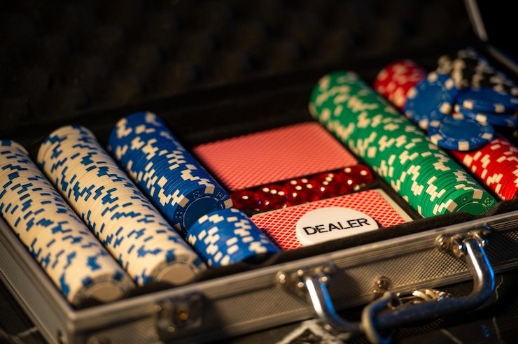 Antarmuka aplikasi mobile pesiar88 menampilkan menu sportsbook dan live dealer